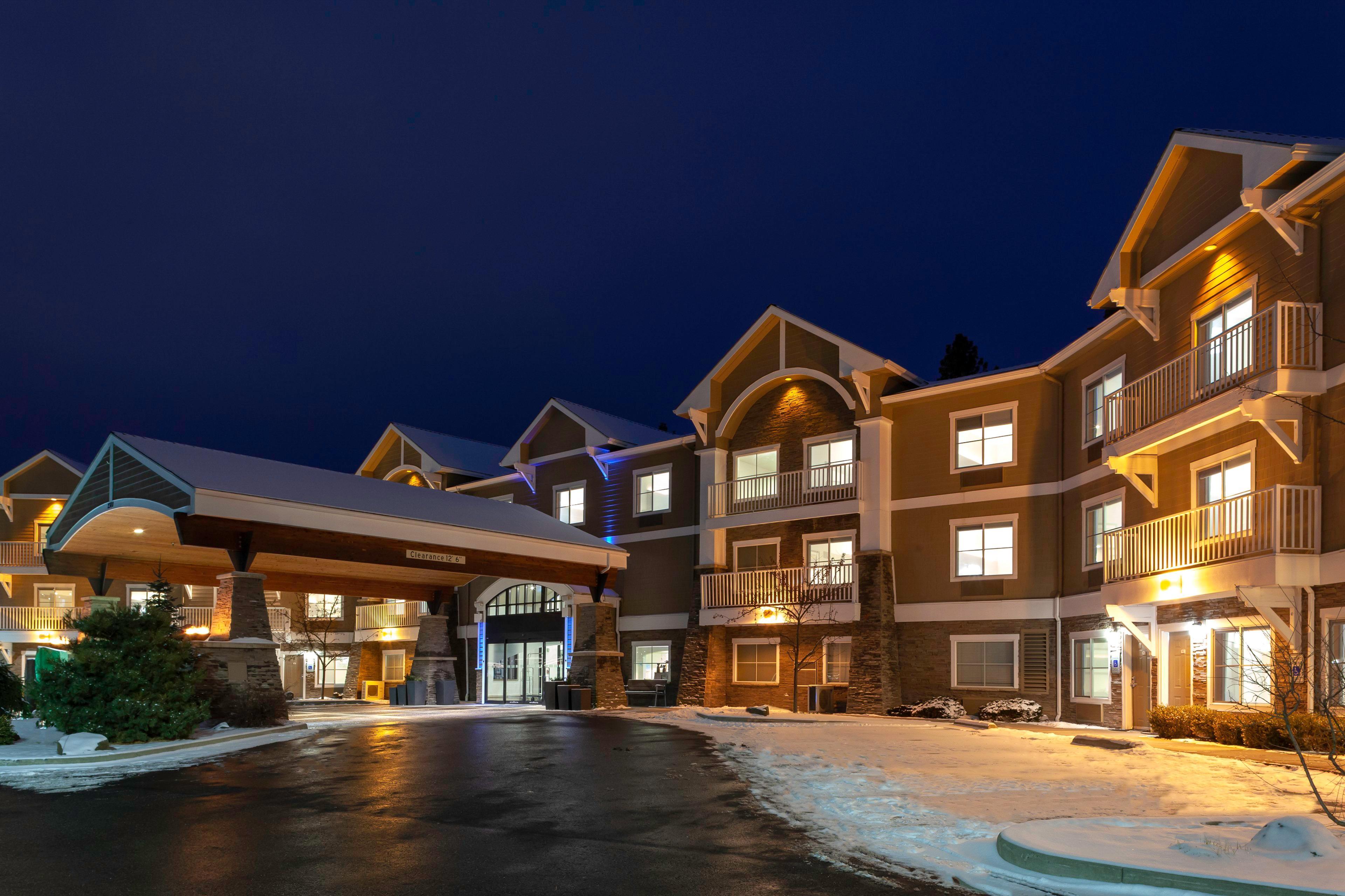 Holiday Inn Express Hotel & Suites Coeur D'Alene I-90 Exit 11 By Ihg Exterior foto