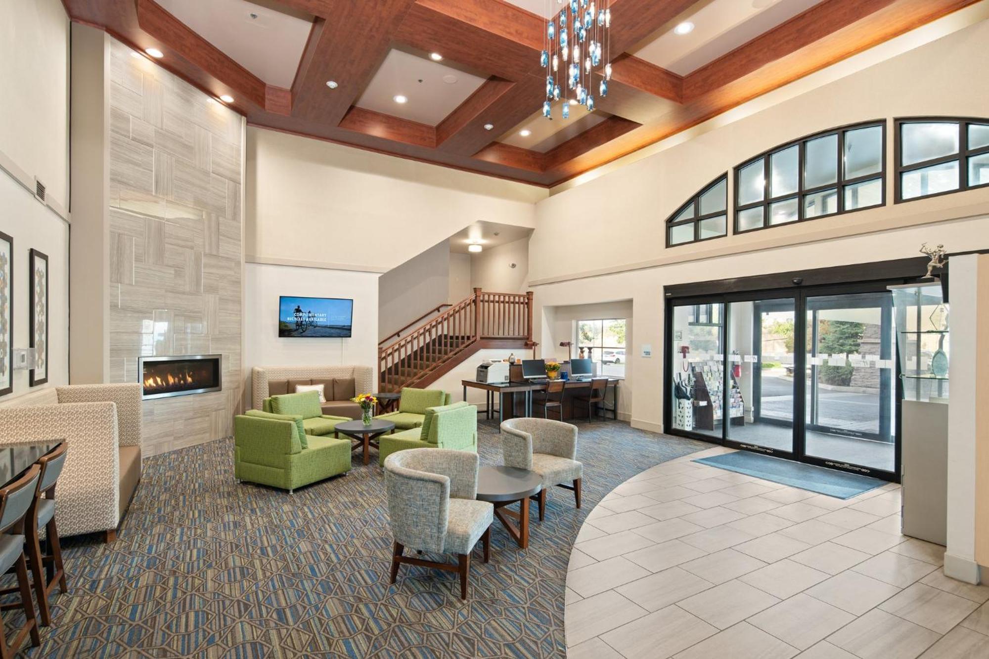 Holiday Inn Express Hotel & Suites Coeur D'Alene I-90 Exit 11 By Ihg Exterior foto